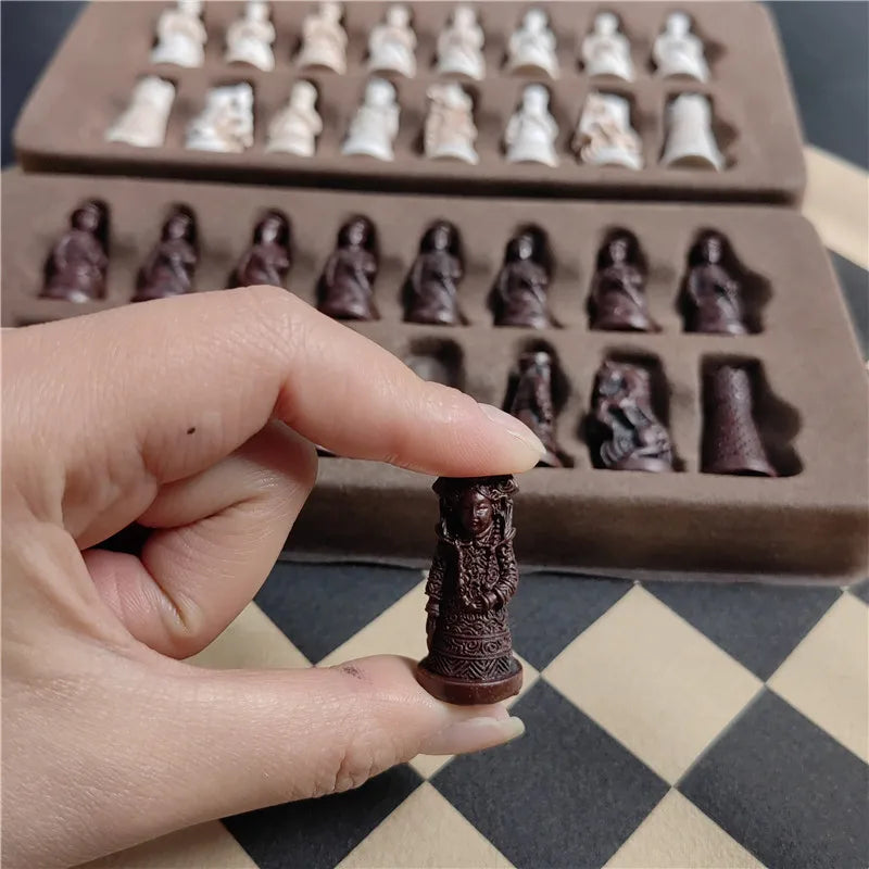 Retro ancient chess trumpet resin chess piece velvet chessboard 28cm/11inch Qing Bing chess figure modeling puzzle Entertainment